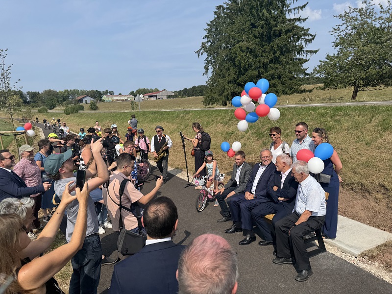 IMG_8640.jpg (268 KB)