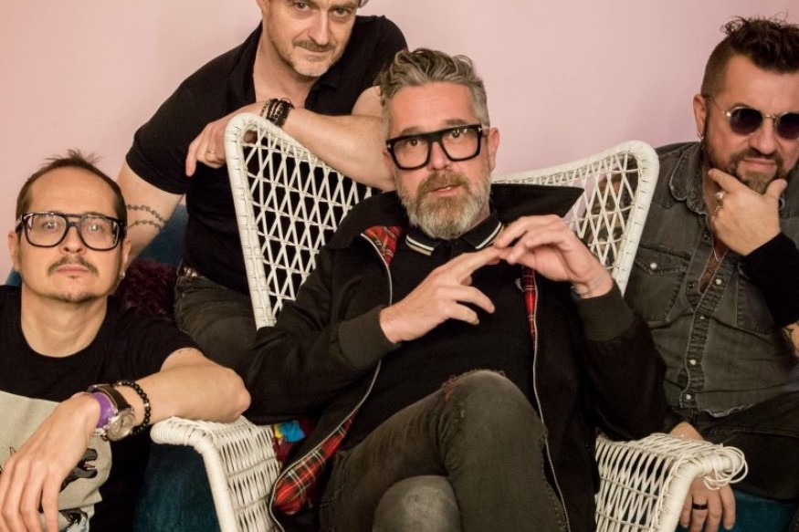 Les Fatals Picards à Meisenthal : un groupe incontournable du rock français sur la scène du Pays de Bitche
