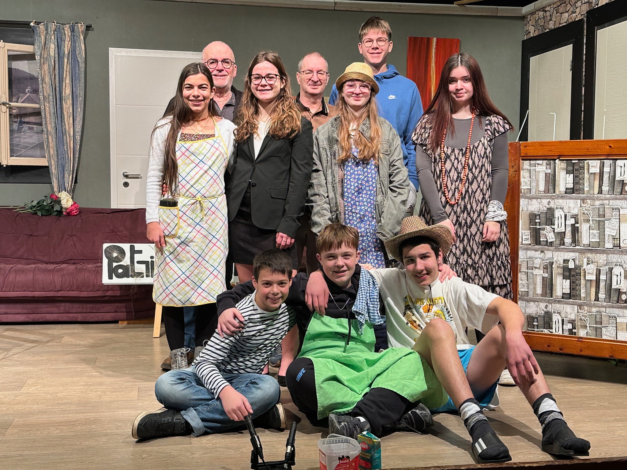 sier 02.jpg (1.03 MB)